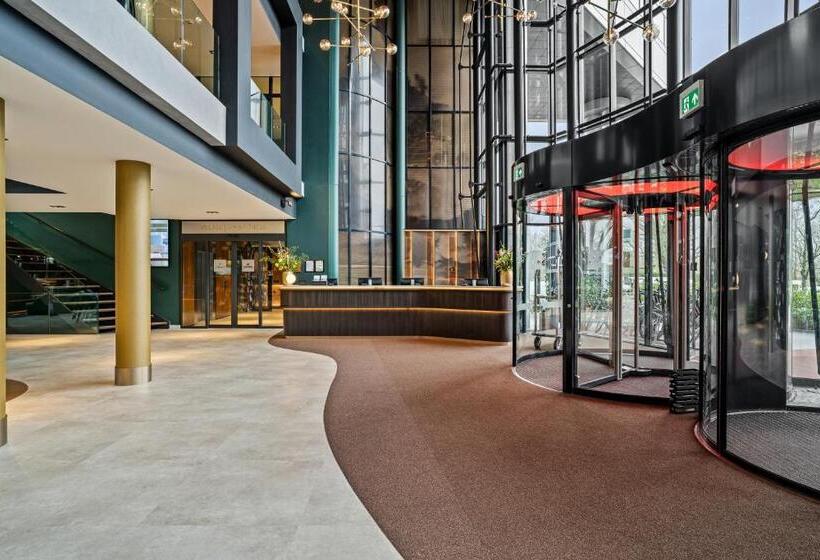 Corendon Amsterdam Schiphol Airport, a Tribute Portfolio Hotel