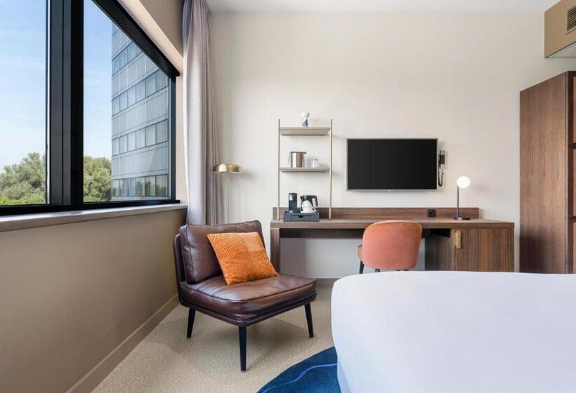 Corendon Amsterdam Schiphol Airport, a Tribute Portfolio Hotel