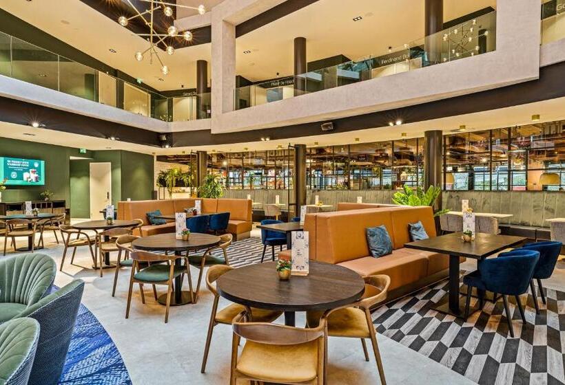 Corendon Amsterdam Schiphol Airport, a Tribute Portfolio Hotel