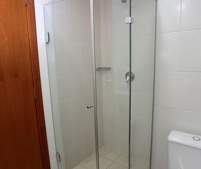 בית מלון כפרי Nacional Inn Bauru