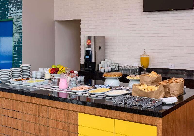 בית מלון כפרי Nacional Inn Bauru