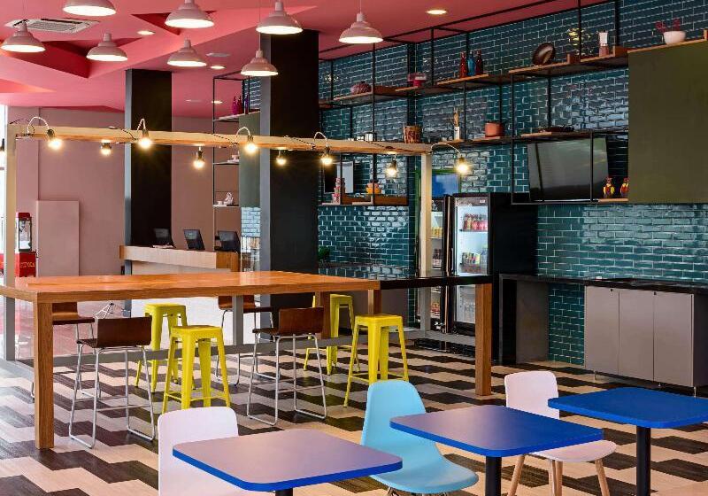 בית מלון כפרי Nacional Inn Bauru