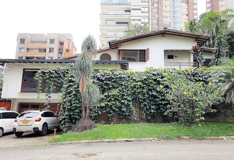 ホテル Luxury Villa In Provenza