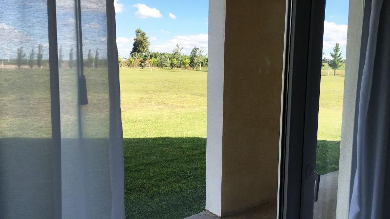 Отель Howard Johnson By Wyndham Pergamino