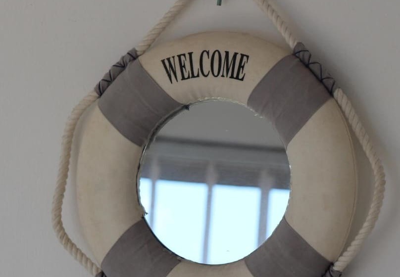 Admiralty Bed & Breakfast