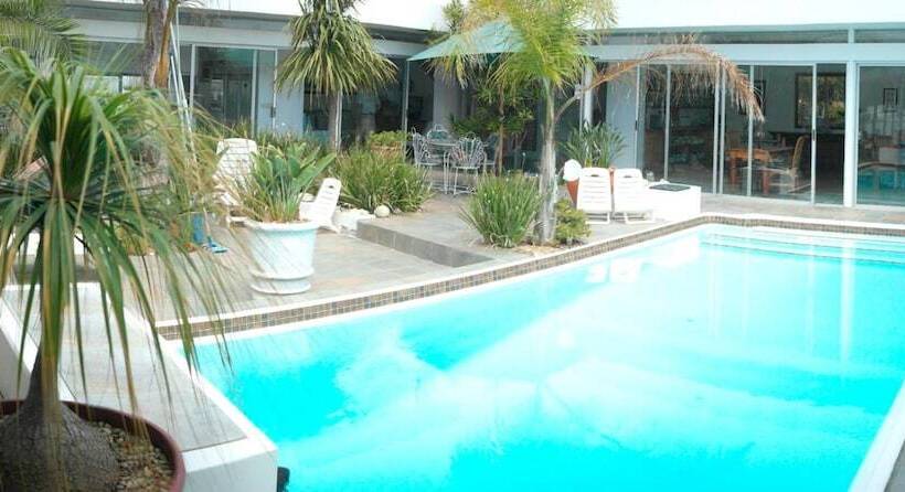 Admiralty Bed & Breakfast