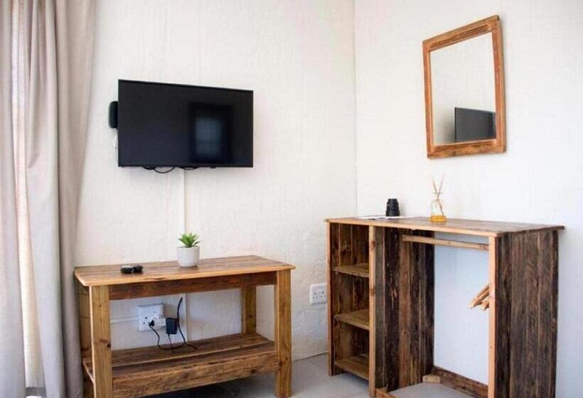 فندق صغير Afrovibe Beach Villa