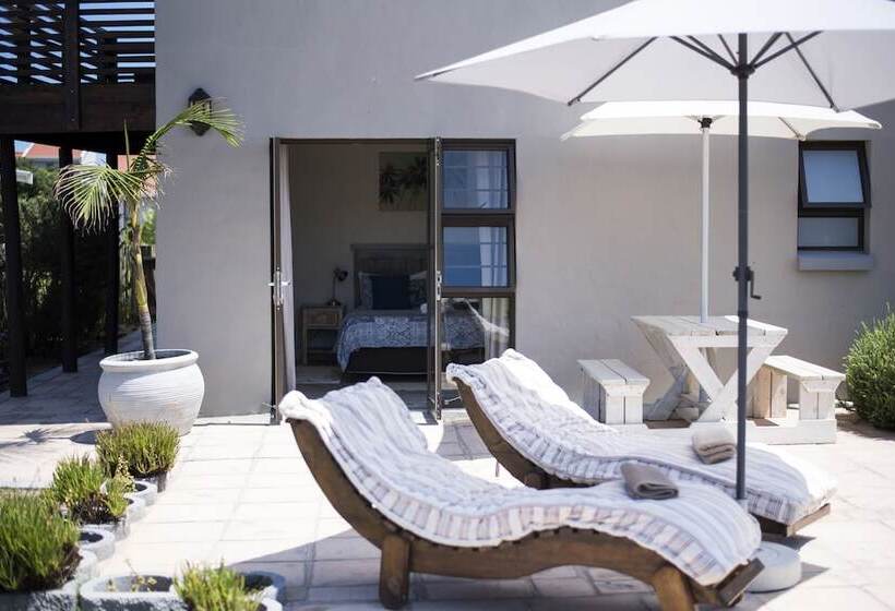 فندق صغير Afrovibe Beach Villa