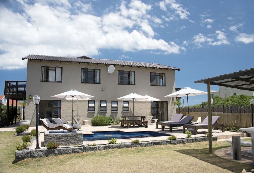 فندق صغير Afrovibe Beach Villa