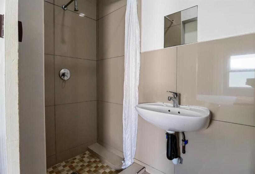 旅馆 Ballito Backpackers