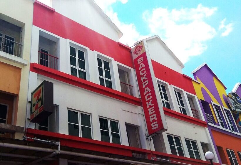 הוסטל Borneo Sandakan Backpackers