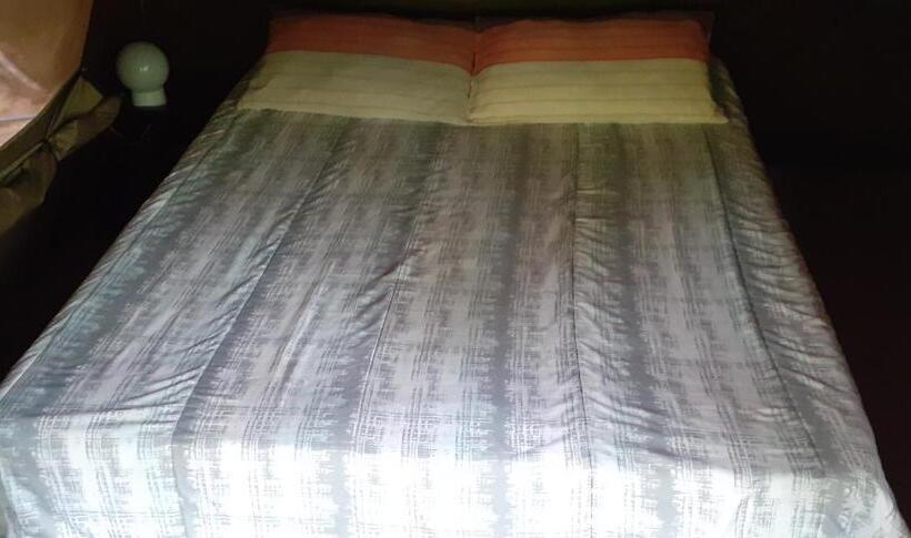 Общежитие Hazyview Adventure Backpackers