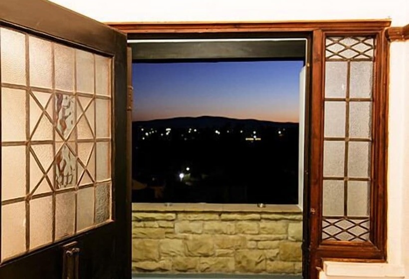 هاستل Karoo Soul