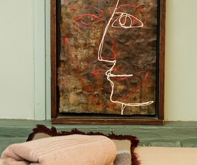 هاستل Karoo Soul