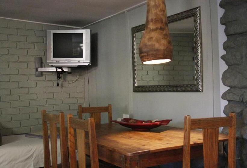 هاستل Karoo Soul