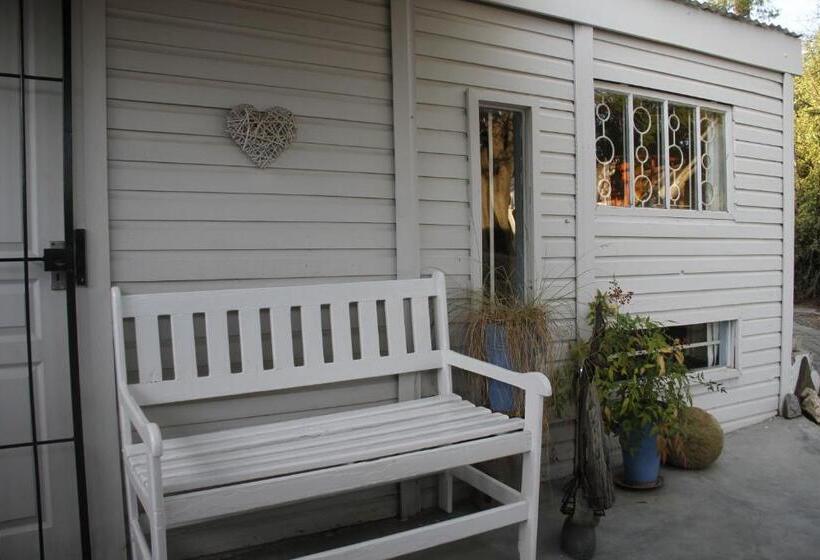 هاستل Karoo Soul