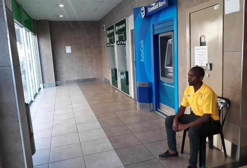 ユースホステル Seaboard Hotel & Holiday Apartments