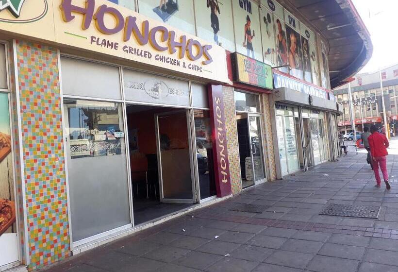 ユースホステル Seaboard Hotel & Holiday Apartments