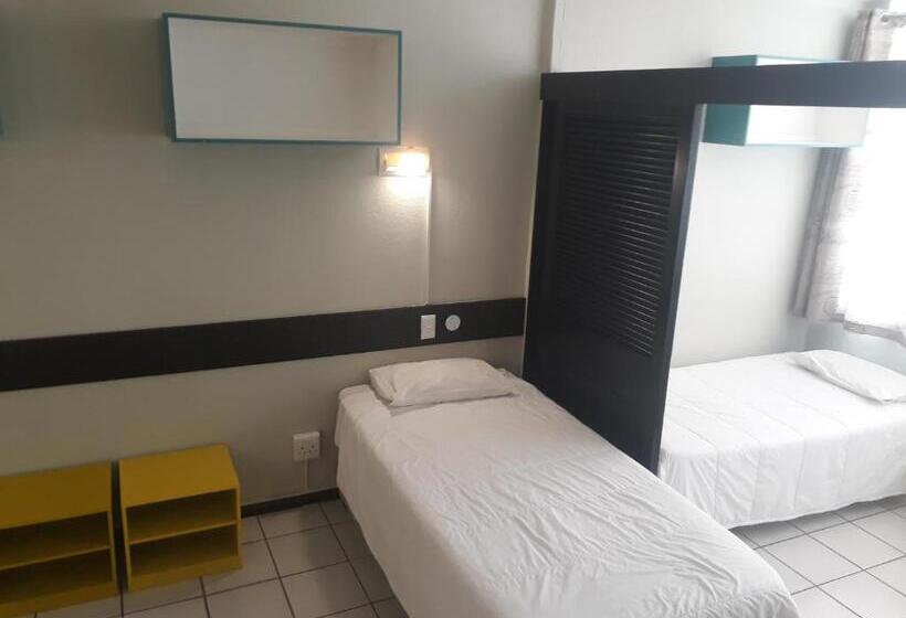 Общежитие Seaboard Hotel & Holiday Apartments