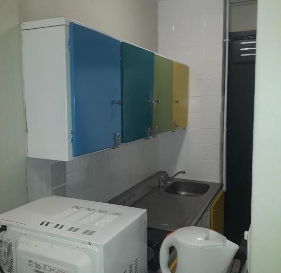 Общежитие Seaboard Hotel & Holiday Apartments