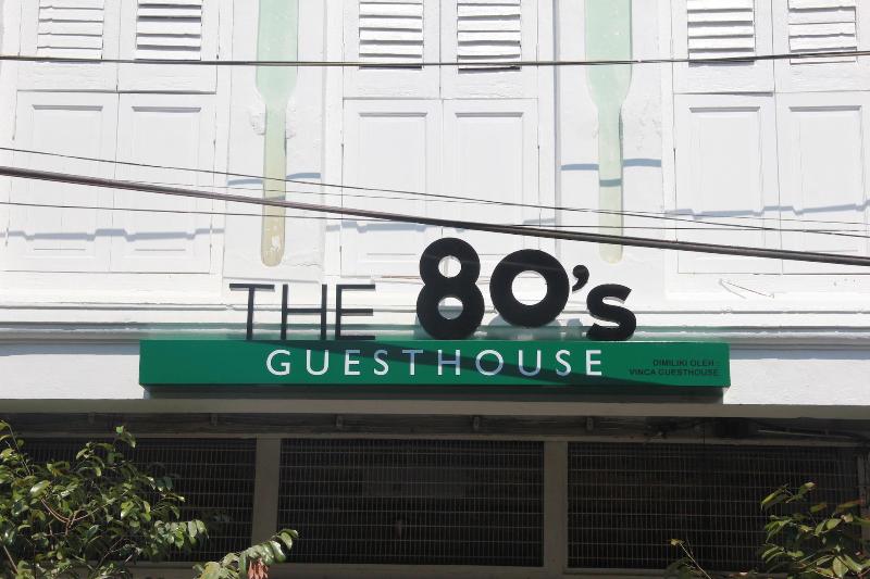 The 80 S Guesthouse   Hostel