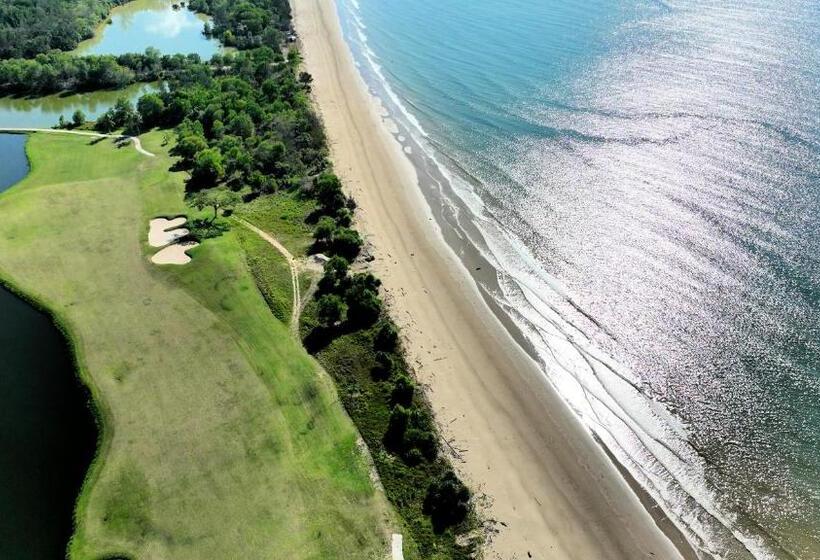 Artitaya Borneo Golf Resort