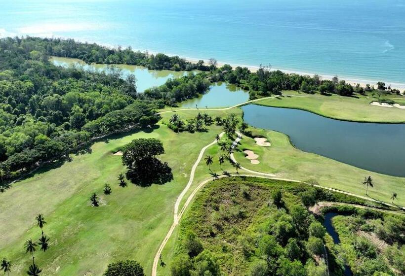 Artitaya Borneo Golf Resort