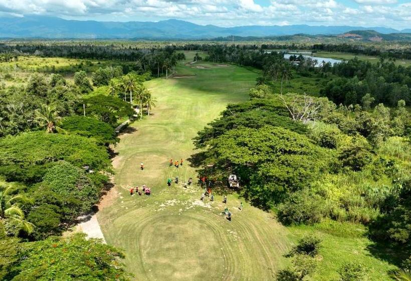 Artitaya Borneo Golf Resort