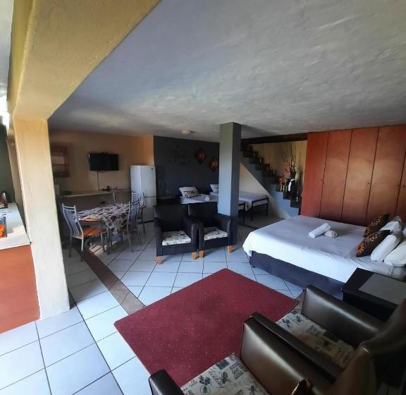 Aviators Retreat B&b