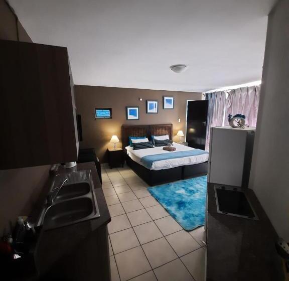 Aviators Retreat B&b