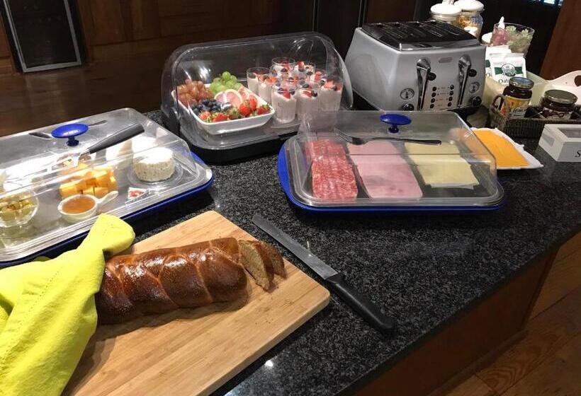 B&b Sauvignon Country Lodge