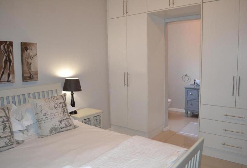 مبيت وإفطار The Garden Shed Guest House