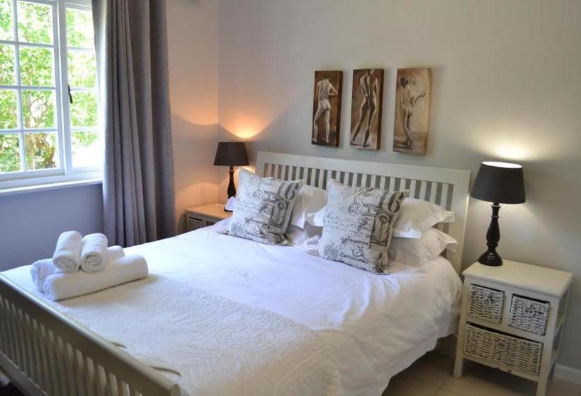 مبيت وإفطار The Garden Shed Guest House