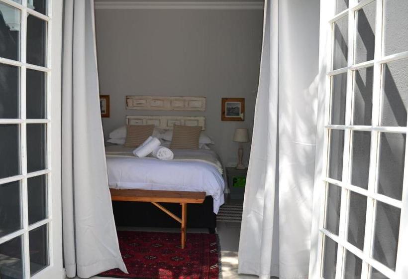 مبيت وإفطار The Garden Shed Guest House