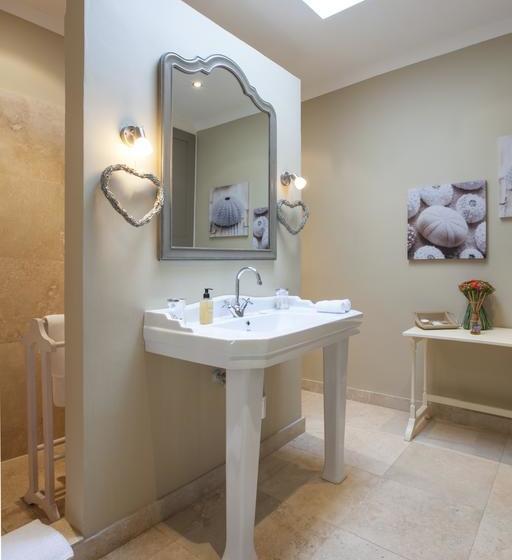 צימר 14 On Klein Constantia