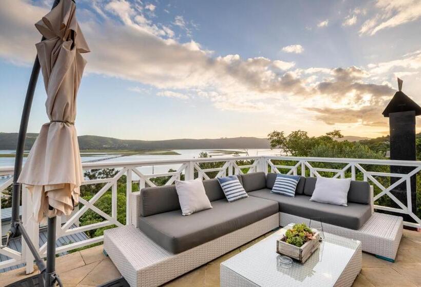 Bed and Breakfast 6 On Protea