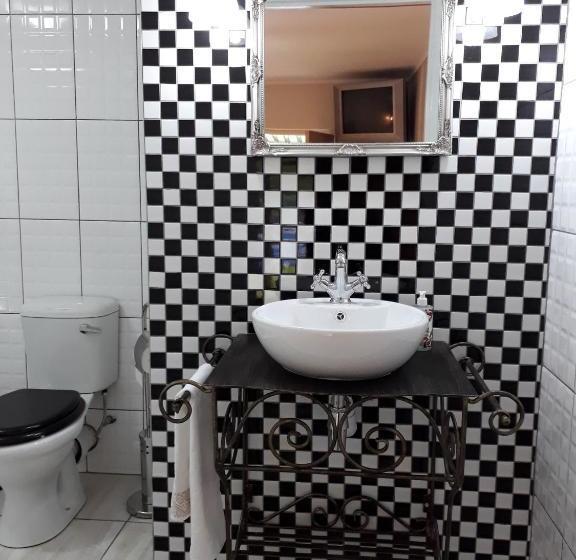 مبيت وإفطار Blessings Guesthouse