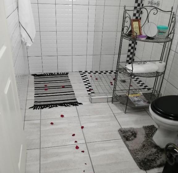 مبيت وإفطار Blessings Guesthouse