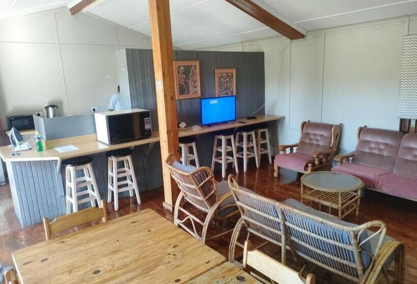 ベッドアンドブレックファースト Blue Mountain Farm Lodge, Cabins & Cottages