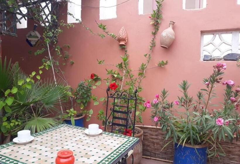 تختخواب و صبحانه Chambres D Hôtes Les Amis