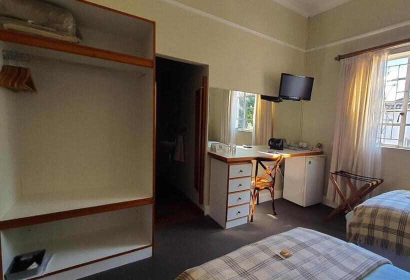 مبيت وإفطار Cummings Guesthouse