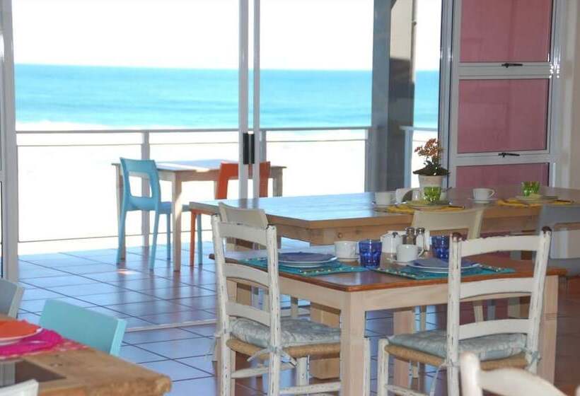 تختخواب و صبحانه Dune Beach House