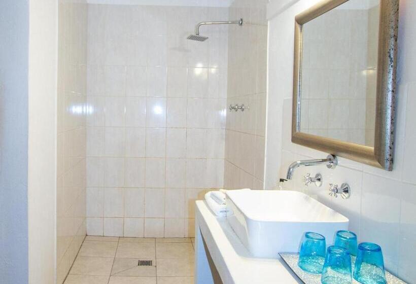 مبيت وإفطار Epistay