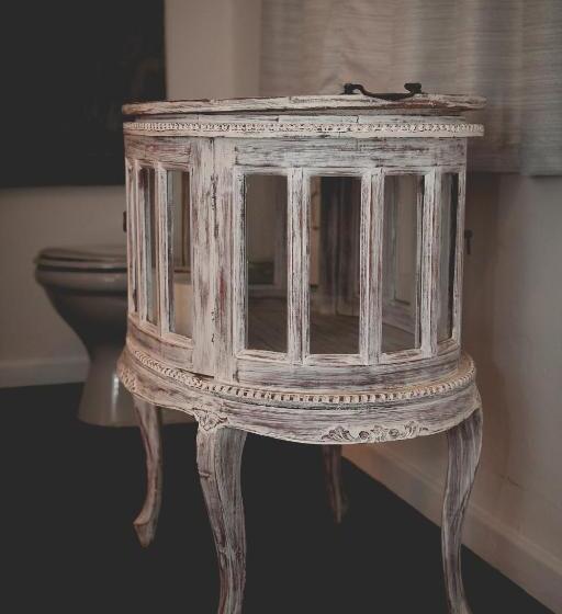 مبيت وإفطار Epistay