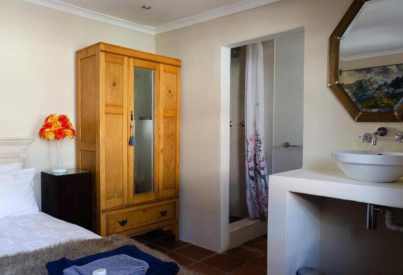 مبيت وإفطار Epistay