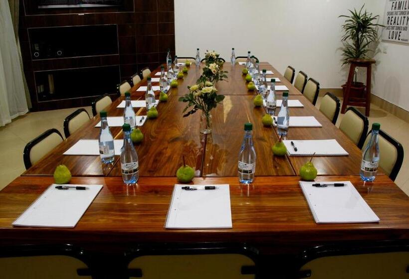 צימר Firwood Lodge