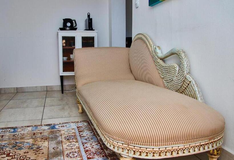 مبيت وإفطار Gilcrest Place Guest House