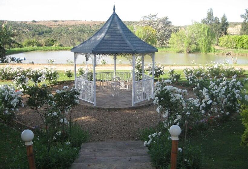 تختخواب و صبحانه Happy Lands Farmstay