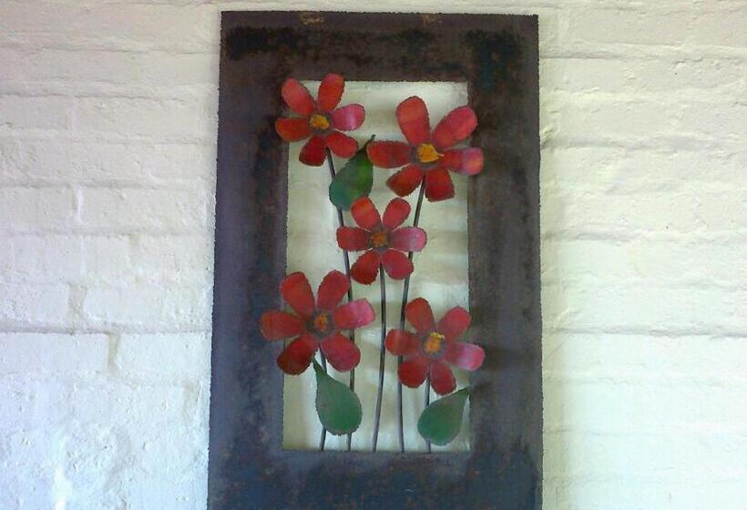 צימר Jack's Seaview Inn