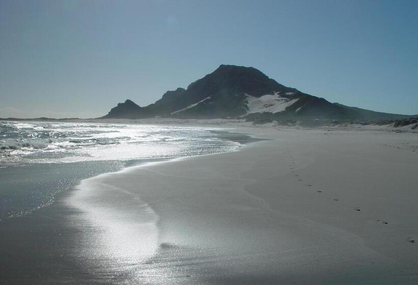 צימר Jack's Seaview Inn